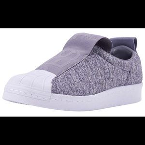 Women’s Adidas Shoes / Size: 6 / New